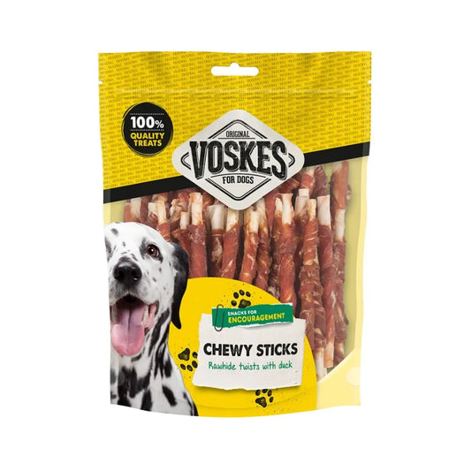 Voskes Chewy Sticks, Rinderhautstäbe mit Ente, Kausnacks für Hunde