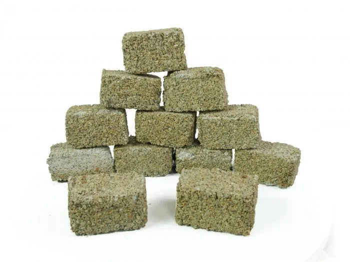 Röhnfried Röhnfried Lecker-Stein 6 Stück / ca. 5,5 kg - Animals & Pet Supplies > Pet Supplies > Pet Vitamins & Supplements Ergänzungsfuttermittel